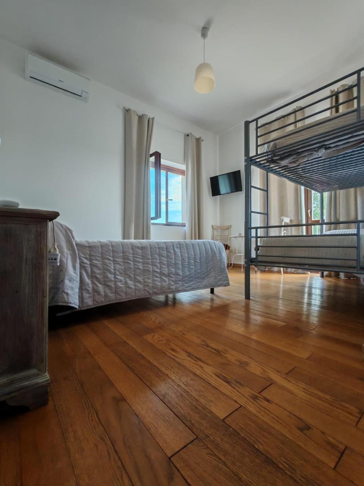 Villareia B&B Villa Angela Via Della Bonifica 17 المظهر الخارجي الصورة
